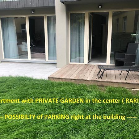 Luxury Apartment With Private Garden 布拉格 外观 照片
