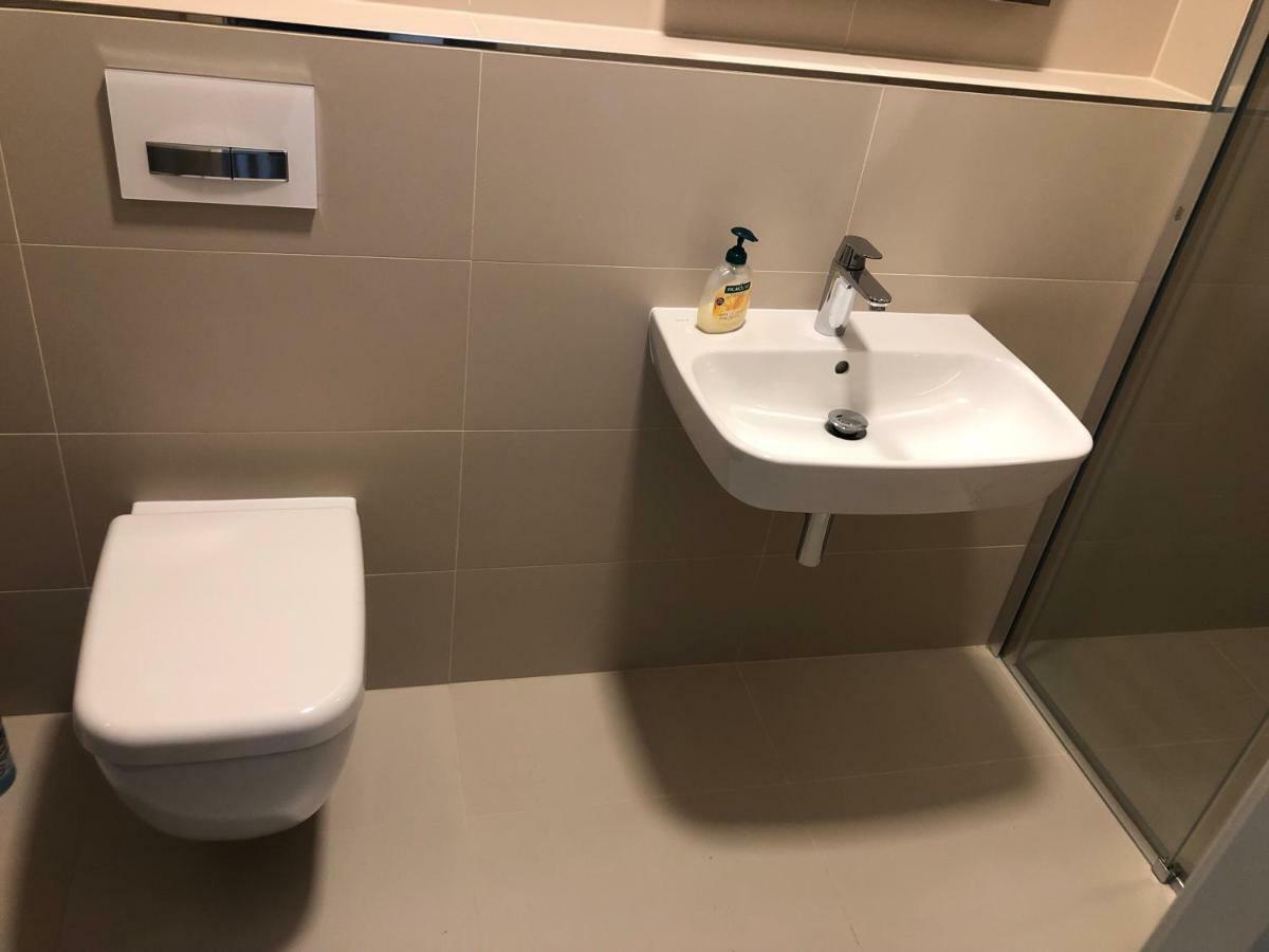 Luxury Apartment With Private Garden 布拉格 外观 照片