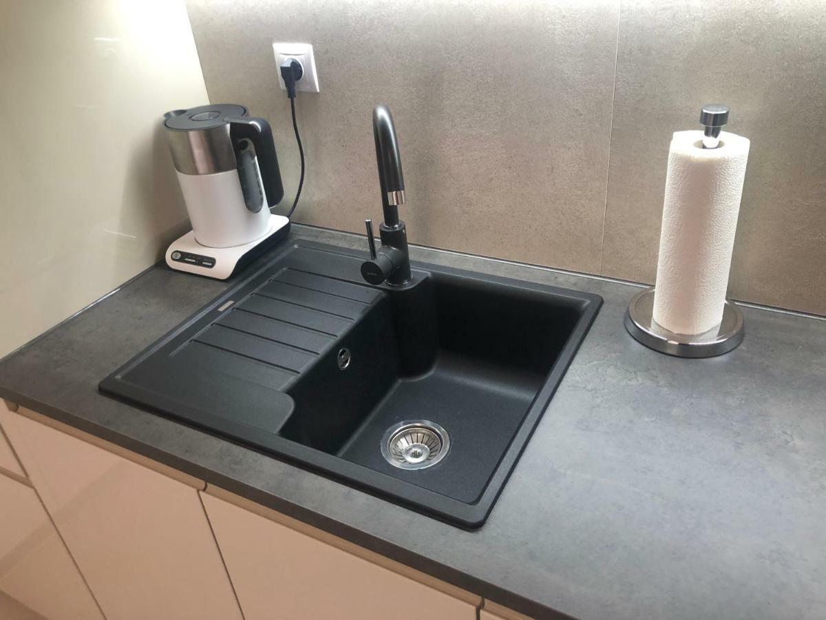 Luxury Apartment With Private Garden 布拉格 外观 照片